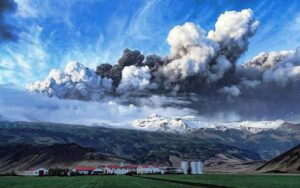 iceland-volcano-eruption